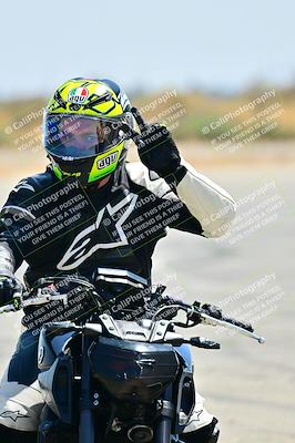 media/Aug-25-2024-2WTD (Sun) [[4221c16924]]/A Group/Session 5-Turns 1 2 and Grid/